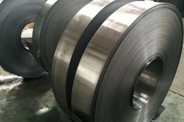 Carbon Steel
                                    Pickled and Oiled (P&O)